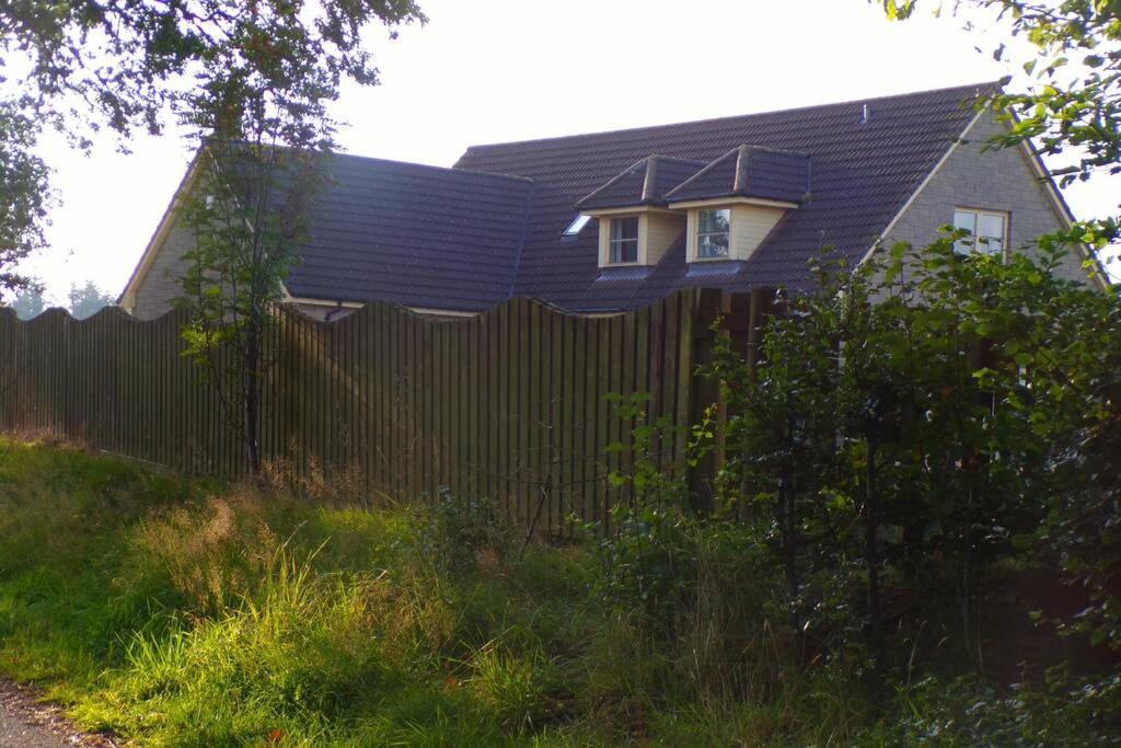Beautiful House In The Hamlet Of Candie Falkirk Exterior photo